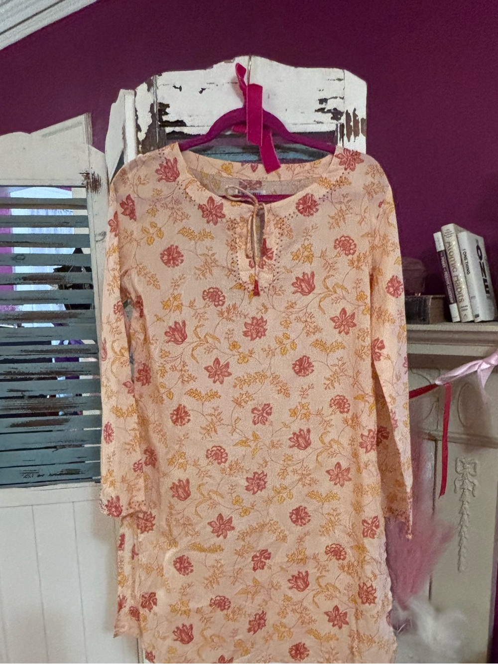 World Market Floral Kurta Tunic Top Medium Boho India NWT